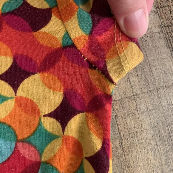 Lularoe toddler girls size 2T geometric shaped high low dress - Picture 4 of 7